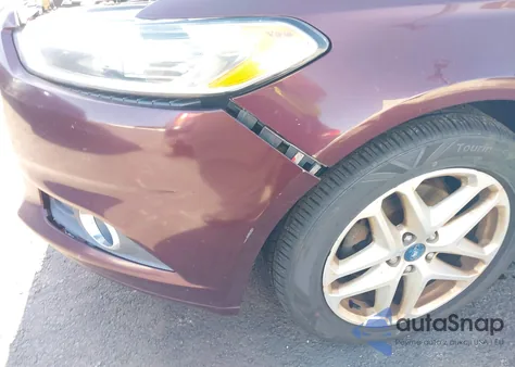 2013 Ford Fusion Se z USA, uszkodzony, nr VIN 3FA6P0HR8DR187380